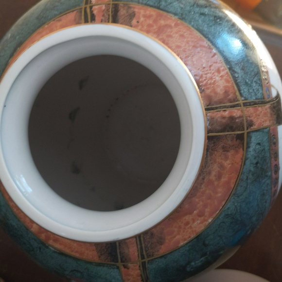 Vintage WBI Porcelain Chinese Equestrian Vase - Picture 5 of 11